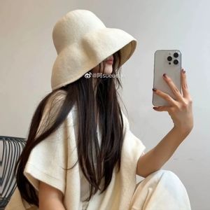 SCHA style white Wool hat